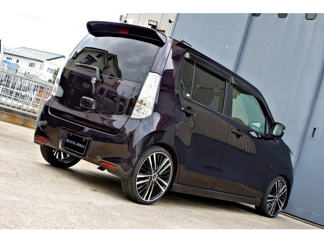 ワゴンＲスティングレー Ｔ　カスタム車輛　ターボ車　ＡＭＥシャレン１７インチアルミ　ローダウン　ドラレコ　ＥＴＣ　ＨＩＤヘッド　スマートキー　フットランプイルミ（28枚目）