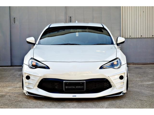 �w�b�h���C�g�͂u�k�`�m�c���k�d�c�w�b�h�𑕒��I�ו��ɂ܂ł�����蔲�����J�X�^�����p�ł��I