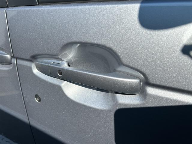 N-BOX ベースグレード バックカメラ 両側スライド・片側電動 クリアランスソナー オートクルーズコントロール レーンアシスト 衝突被害軽減システム オートライト LEDヘッドランプ スマートキー アイドリングストップ(12枚目)