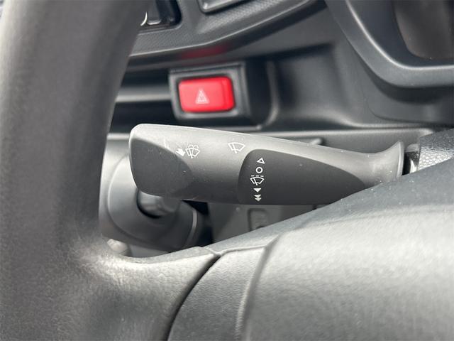 ミライース Ｌ　ＳＡＩＩＩ　バックカメラ　クリアランスソナー　衝突被害軽減システム　オートマチックハイビーム　オートライト　キーレスエントリー　アイドリングストップ　ＣＶＴ　盗難防止システム　ＡＢＳ　ＥＳＣ　ＣＤ　衝突安全ボディ（8枚目）