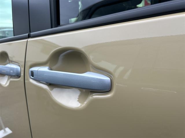 タント ファンクロス　バックカメラ　両側電動スライドドア　クリアランスソナー　衝突被害軽減システム　オートライト　ＬＥＤヘッドランプ　ヘッドライトウォッシャー　スマートキー　アイドリングストップ　電動格納ミラー（28枚目）