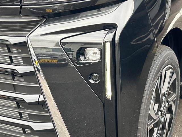 タント カスタムＸ　バックカメラ　両側電動スライドドア　クリアランスソナー　衝突被害軽減システム　オートライト　ＬＥＤヘッドランプ　スマートキー　アイドリングストップ　電動格納ミラー　シートヒーター　ＣＶＴ（9枚目）