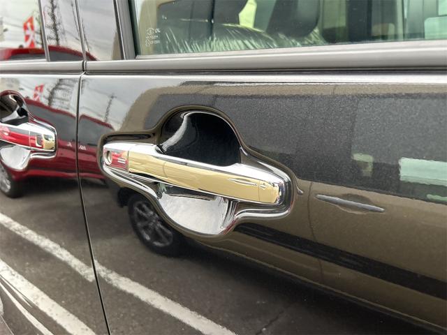 タント カスタムＸ　バックカメラ　両側電動スライドドア　クリアランスソナー　衝突被害軽減システム　オートライト　ＬＥＤヘッドランプ　スマートキー　アイドリングストップ　電動格納ミラー　シートヒーター　ＣＶＴ（14枚目）