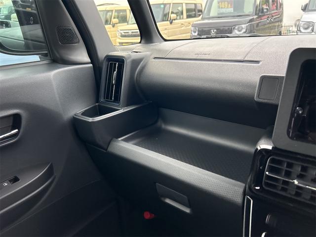 タント カスタムＸ　バックカメラ　両側電動スライドドア　クリアランスソナー　衝突被害軽減システム　オートライト　ＬＥＤヘッドランプ　スマートキー　アイドリングストップ　電動格納ミラー　シートヒーター　ＣＶＴ（33枚目）