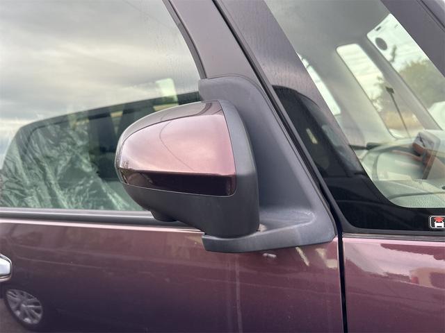 タント Ｘ　全周囲カメラ　両側スライド・片側電動　クリアランスソナー　衝突被害軽減システム　オートライト　ＬＥＤヘッドランプ　スマートキー　アイドリングストップ　電動格納ミラー　シートヒーター　ベンチシート（13枚目）