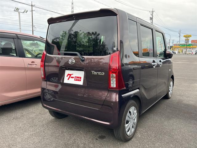 タント Ｘ　全周囲カメラ　両側スライド・片側電動　クリアランスソナー　衝突被害軽減システム　オートライト　ＬＥＤヘッドランプ　スマートキー　アイドリングストップ　電動格納ミラー　シートヒーター　ベンチシート（20枚目）