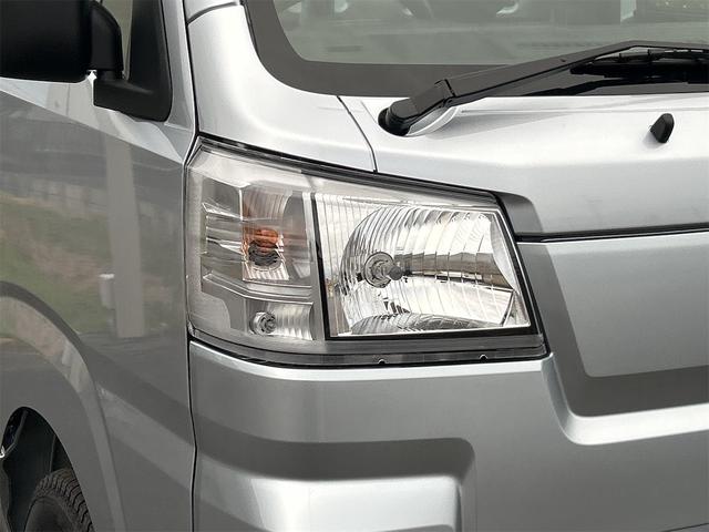 ハイゼットトラック スタンダード　軽トラック　ＣＶＴ　衝突被害軽減システム　クリアランスソナー　アイドリングストップ　オートライト　ＡＢＳ　ＥＳＣ　エアコン　パワーステアリング（5枚目）