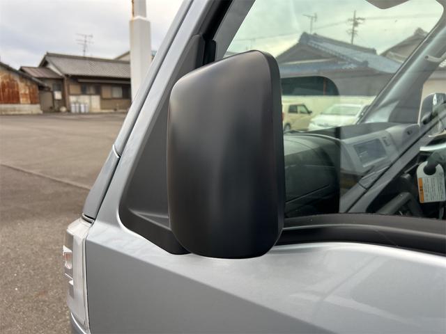 ハイゼットトラック スタンダード　軽トラック　ＣＶＴ　衝突被害軽減システム　クリアランスソナー　アイドリングストップ　オートライト　ＡＢＳ　ＥＳＣ　エアコン　パワーステアリング（30枚目）