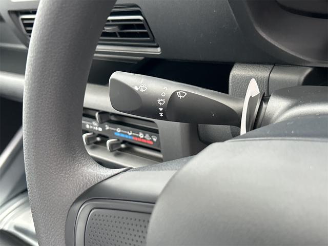 ハイゼットトラック スタンダード　軽トラック　ＣＶＴ　衝突被害軽減システム　クリアランスソナー　アイドリングストップ　オートライト　ＡＢＳ　ＥＳＣ　エアコン　パワーステアリング（39枚目）