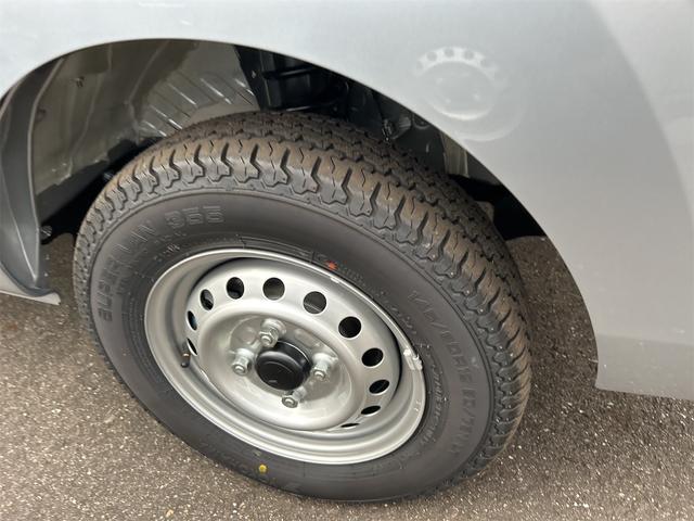 ハイゼットトラック スタンダード 軽トラック CVT 衝突被害軽減システム クリアランスソナー アイドリングストップ オートライト ESC エアコン パワーステアリング 運転席エアバッグ(10枚目)