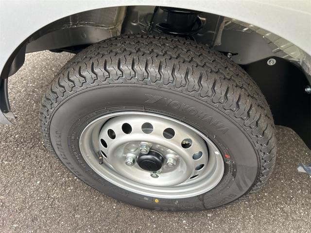 ハイゼットトラック スタンダード 軽トラック CVT 衝突被害軽減システム クリアランスソナー アイドリングストップ オートライト ESC エアコン パワーステアリング 運転席エアバッグ(29枚目)