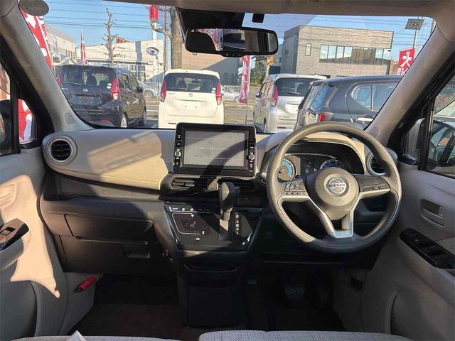 デイズ X ETC バックカメラ TV クリアランスソナー 衝突被害軽減システム オートライト スマートキー アイドリングストップ 電動格納ミラー ベンチシート CVT 盗難防止システム ABS ESC USB(53枚目)