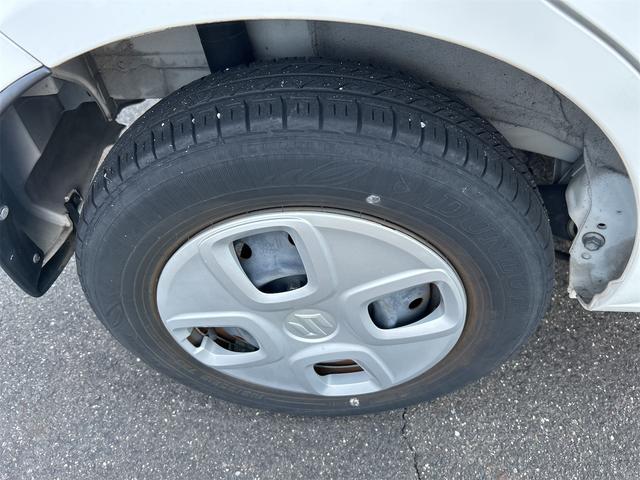 アルト L クリアランスソナー レーンアシスト 衝突被害軽減システム オートライト キーレスエントリー アイドリングストップ シートヒーター CVT 盗難防止システム ABS ESC ミュージックプレイヤー接続可(16枚目)