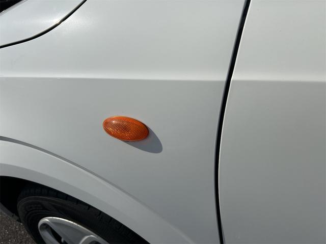 アルト L クリアランスソナー レーンアシスト 衝突被害軽減システム オートライト キーレスエントリー アイドリングストップ シートヒーター CVT 盗難防止システム ABS ESC ミュージックプレイヤー接続可(30枚目)