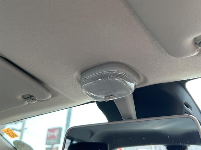 アルト L クリアランスソナー レーンアシスト 衝突被害軽減システム オートライト キーレスエントリー アイドリングストップ シートヒーター CVT 盗難防止システム ABS ESC ミュージックプレイヤー接続可(40枚目)