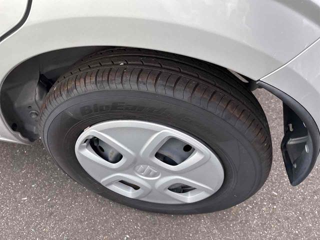 アルト L クリアランスソナー レーンアシスト 衝突被害軽減システム オートライト キーレスエントリー アイドリングストップ シートヒーター CVT 盗難防止システム ABS ESC CD(22枚目)