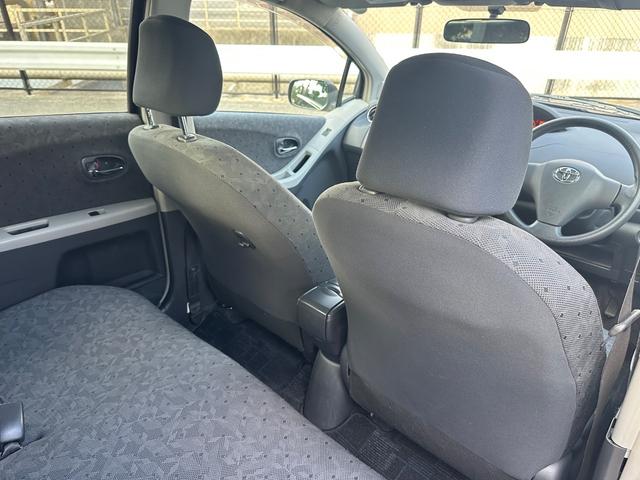 ヴィッツ Fリミテッド 禁煙車/スマートキー/フルセグナビ/ETC/電動格納ミラー/(25枚目)