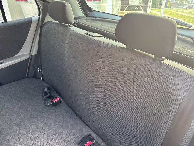 ヴィッツ Fリミテッド 禁煙車/スマートキー/フルセグナビ/ETC/電動格納ミラー/(27枚目)