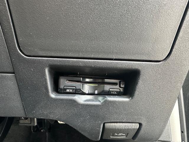 ヴィッツ Fリミテッド 禁煙車/スマートキー/フルセグナビ/ETC/電動格納ミラー/(41枚目)