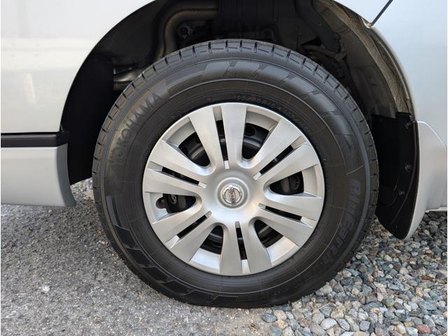 NV350キャラバンバン ロングプレミアムGXターボ ワンオーナー/禁煙車/4WD/ETC/アラウンドビューモニター/エマージェンシーブレーキ/純正SDナビ/インテリキー/LEDヘッドライト/リアクーラー&ヒーター/(14枚目)