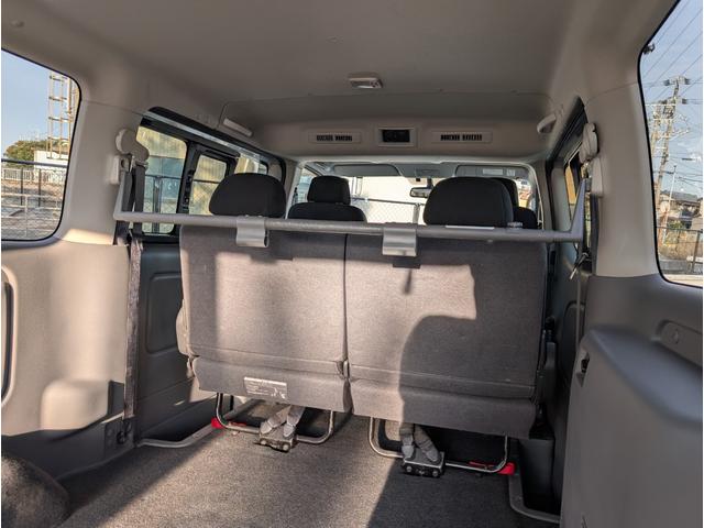 NV350キャラバンバン ロングプレミアムGXターボ ワンオーナー/禁煙車/4WD/ETC/アラウンドビューモニター/エマージェンシーブレーキ/純正SDナビ/インテリキー/LEDヘッドライト/リアクーラー&ヒーター/(26枚目)