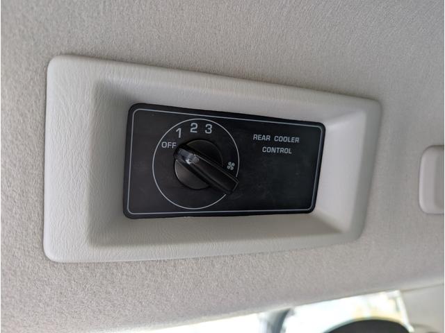 NV350キャラバンバン ロングプレミアムGXターボ ワンオーナー/禁煙車/4WD/ETC/アラウンドビューモニター/エマージェンシーブレーキ/純正SDナビ/インテリキー/LEDヘッドライト/リアクーラー&ヒーター/(43枚目)