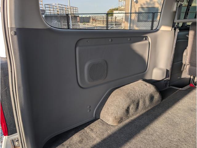 NV350キャラバンバン ロングプレミアムGXターボ ワンオーナー/禁煙車/4WD/ETC/アラウンドビューモニター/エマージェンシーブレーキ/純正SDナビ/インテリキー/LEDヘッドライト/リアクーラー&ヒーター/(61枚目)