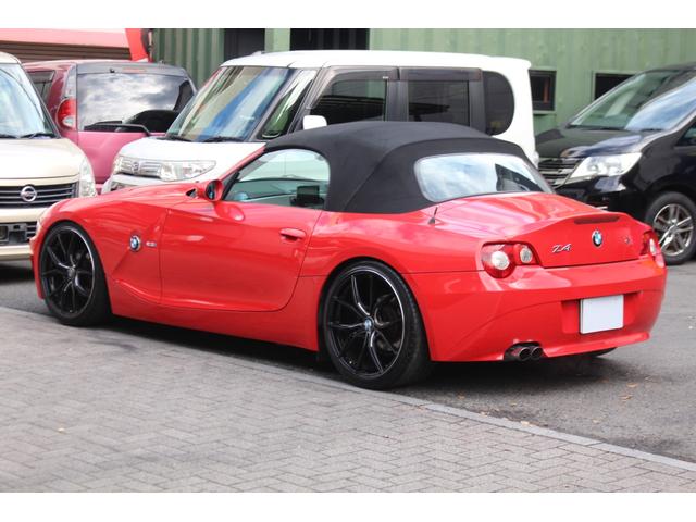Ｚ４ ２．５ｉ　検査７年１１月２１日／記録簿／走行９０９００ｋｍ／ＲＡＹＳ１９アルミ／ビルシュタインサスペンション／ブラックレザー／パワーシート／シートヒーター／クルーズコントロール／レーダー／ＥＴＣ／ＨＩＤヘッド（8枚目）