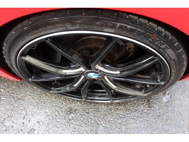 Ｚ４ ２．５ｉ　検査７年１１月２１日／記録簿／走行９０９００ｋｍ／ＲＡＹＳ１９アルミ／ビルシュタインサスペンション／ブラックレザー／パワーシート／シートヒーター／クルーズコントロール／レーダー／ＥＴＣ／ＨＩＤヘッド（33枚目）