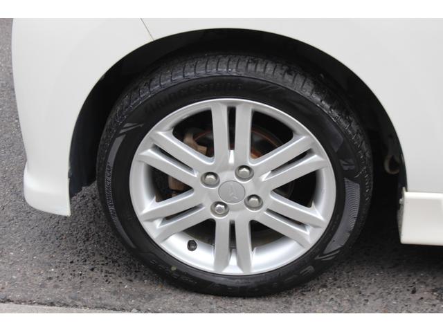 タント カスタムＲＳ　検査９年１１月／後期モデル／整備記録簿／純正フルエアロ／アルミ／社外ナビ／電動スライドドア／タイミングチェーン車（20枚目）