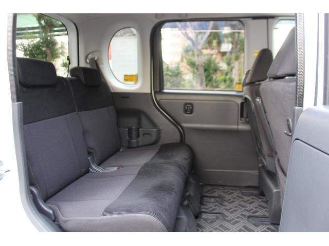 タント カスタムＲＳ　検査９年１１月／後期モデル／整備記録簿／純正フルエアロ／アルミ／社外ナビ／電動スライドドア／タイミングチェーン車（30枚目）