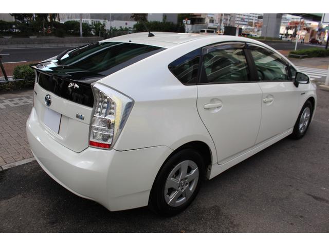 プリウス Ｓ　検査９年１１月／走行１１１５００ｋｍ／１オーナー／禁煙車／記録簿／ＥＴＣ／タイミングチェーン車（16枚目）