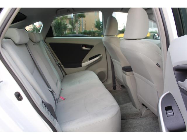 プリウス Ｓ　検査９年１１月／走行１１１５００ｋｍ／１オーナー／禁煙車／記録簿／ＥＴＣ／タイミングチェーン車（31枚目）