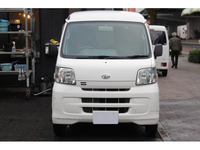 ハイゼットカーゴ DX 検査9年11月/走行92600km/パワーウィンドウ/パワステ/エアコン/5速マニュアル車(3枚目)