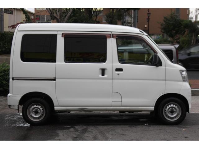 ハイゼットカーゴ DX 検査9年11月/走行92600km/パワーウィンドウ/パワステ/エアコン/5速マニュアル車(5枚目)