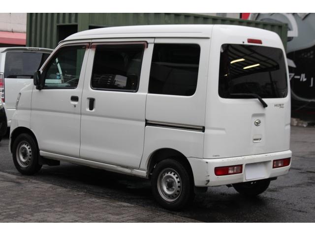 ハイゼットカーゴ DX 検査9年11月/走行92600km/パワーウィンドウ/パワステ/エアコン/5速マニュアル車(8枚目)