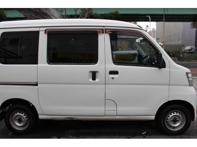 ハイゼットカーゴ DX 検査9年11月/走行92600km/パワーウィンドウ/パワステ/エアコン/5速マニュアル車(17枚目)