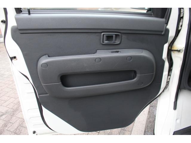 ハイゼットカーゴ DX 検査9年11月/走行92600km/パワーウィンドウ/パワステ/エアコン/5速マニュアル車(36枚目)
