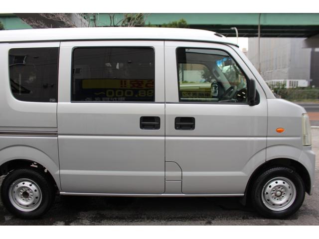 エブリイ PA 検査8年6月/ハイルーフ/5速マニュアル/社外ナビ/TV/ETC/タイミングチェーン車/両側スライドドア(17枚目)