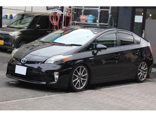 プリウス Ｇ　検査７年１１月／Ｇ，Ｓアルミ／ドラレコ／レーダー／ムーンルーフソーラー付／純正ＨＤＤナビ／フルセグＴＶ／バックカメラ／ＥＴＣ／社外マフラー／車高調／ＵＳヘッドライト／社外テール／タイミングチェーン車（2枚目）