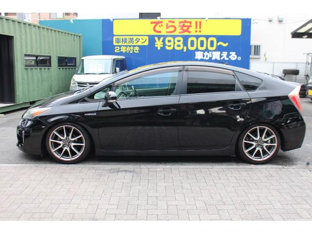 プリウス Ｇ　検査７年１１月／Ｇ，Ｓアルミ／ドラレコ／レーダー／ムーンルーフソーラー付／純正ＨＤＤナビ／フルセグＴＶ／バックカメラ／ＥＴＣ／社外マフラー／車高調／ＵＳヘッドライト／社外テール／タイミングチェーン車（9枚目）