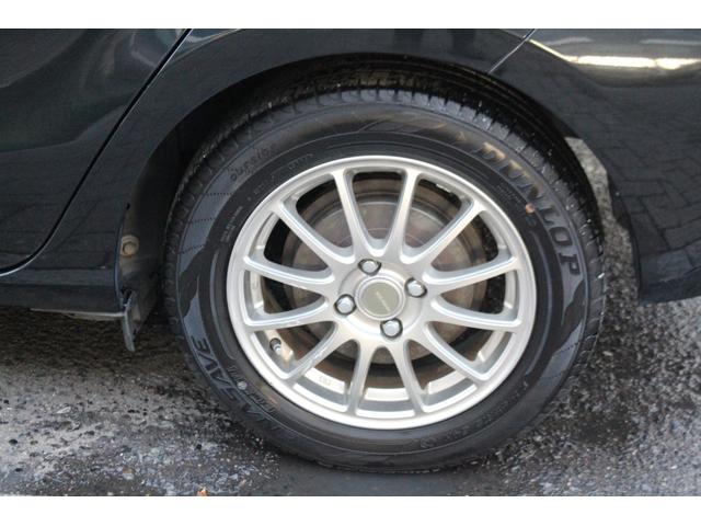 アクア Ｓ　検査９年１１月／黒革調シートカバー／社外ナビ／ＴＶ／ＥＴＣ／社外アルミ／タイミングチェーン車（17枚目）