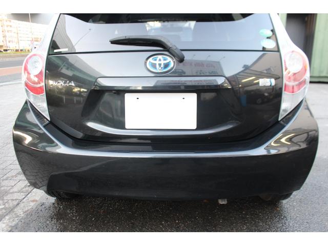 アクア Ｓ　検査９年１１月／黒革調シートカバー／社外ナビ／ＴＶ／ＥＴＣ／社外アルミ／タイミングチェーン車（19枚目）