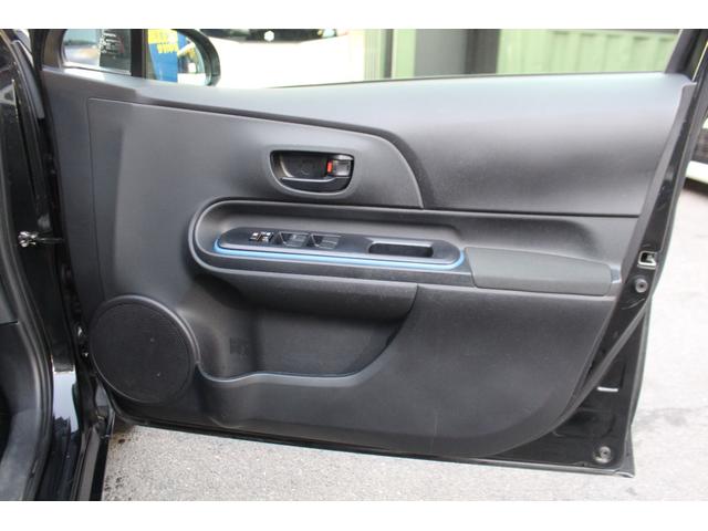 アクア Ｓ　検査９年１１月／黒革調シートカバー／社外ナビ／ＴＶ／ＥＴＣ／社外アルミ／タイミングチェーン車（34枚目）