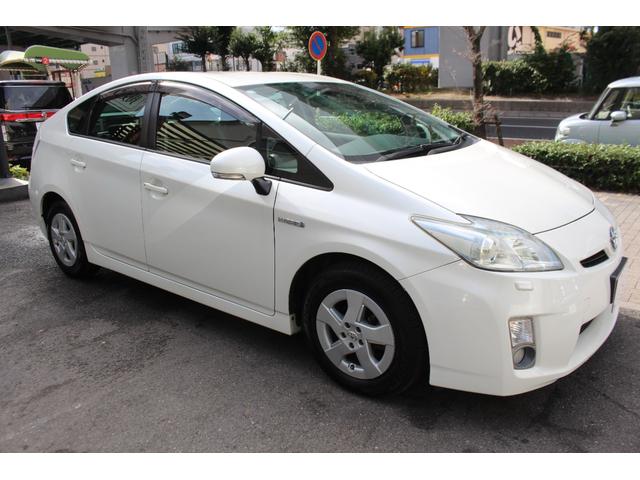 プリウス Ｓ　検査８年５月／２０２４年製タイヤ／社外ナビ／ＴＶ／ＥＴＣ／バックモニター／タイミングチェーン車（12枚目）