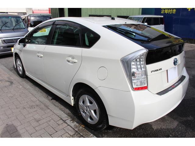 プリウス Ｓ　検査８年５月／２０２４年製タイヤ／社外ナビ／ＴＶ／ＥＴＣ／バックモニター／タイミングチェーン車（14枚目）