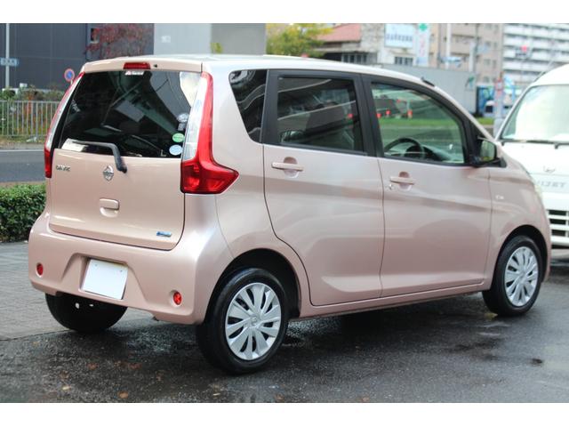 デイズ Ｓ　検査８年５月／走行７４１００ｋｍ／純正ナビＴＶ／タイミングチェーン車（6枚目）