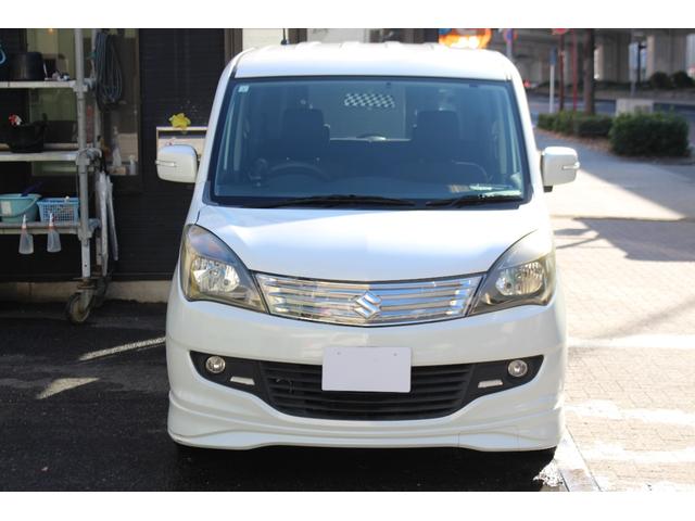 ソリオ ブラック＆ホワイトＩＩ　アイドリングストップ　検査８年３月／走行１１３２００ｋｍ／整備記録簿／純正フルエアロ／社外ナビ／電動スライドドア／ＥＴＣ／シートヒーター／ＬＥＤヘッドライト（3枚目）