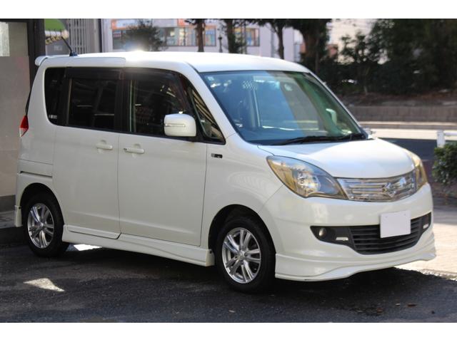 ソリオ ブラック＆ホワイトＩＩ　アイドリングストップ　検査８年３月／走行１１３２００ｋｍ／整備記録簿／純正フルエアロ／社外ナビ／電動スライドドア／ＥＴＣ／シートヒーター／ＬＥＤヘッドライト（4枚目）