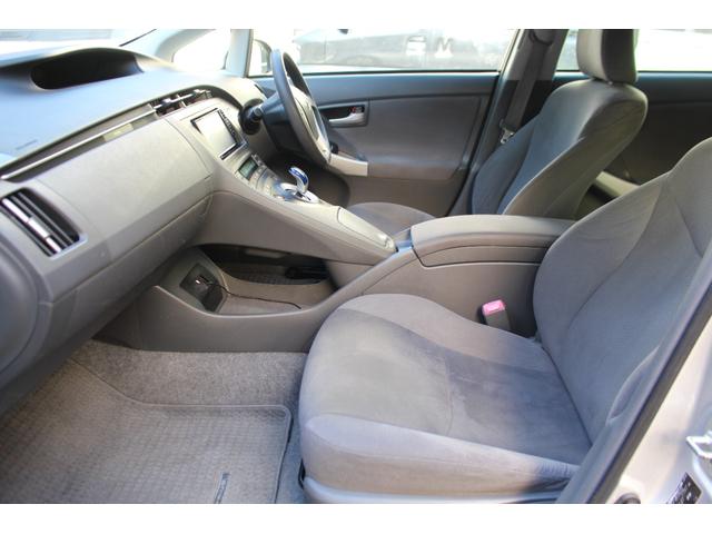 プリウス S 検査8年12月/整備記録簿/社外ナビ/地デジ/バックカメラ/スマートキー/タイミングチェーン車(39枚目)